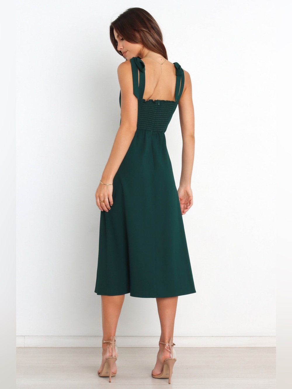 NEW Petal & Pup ‘Laurel Dress’ mid length, green - Picture 6 of 11